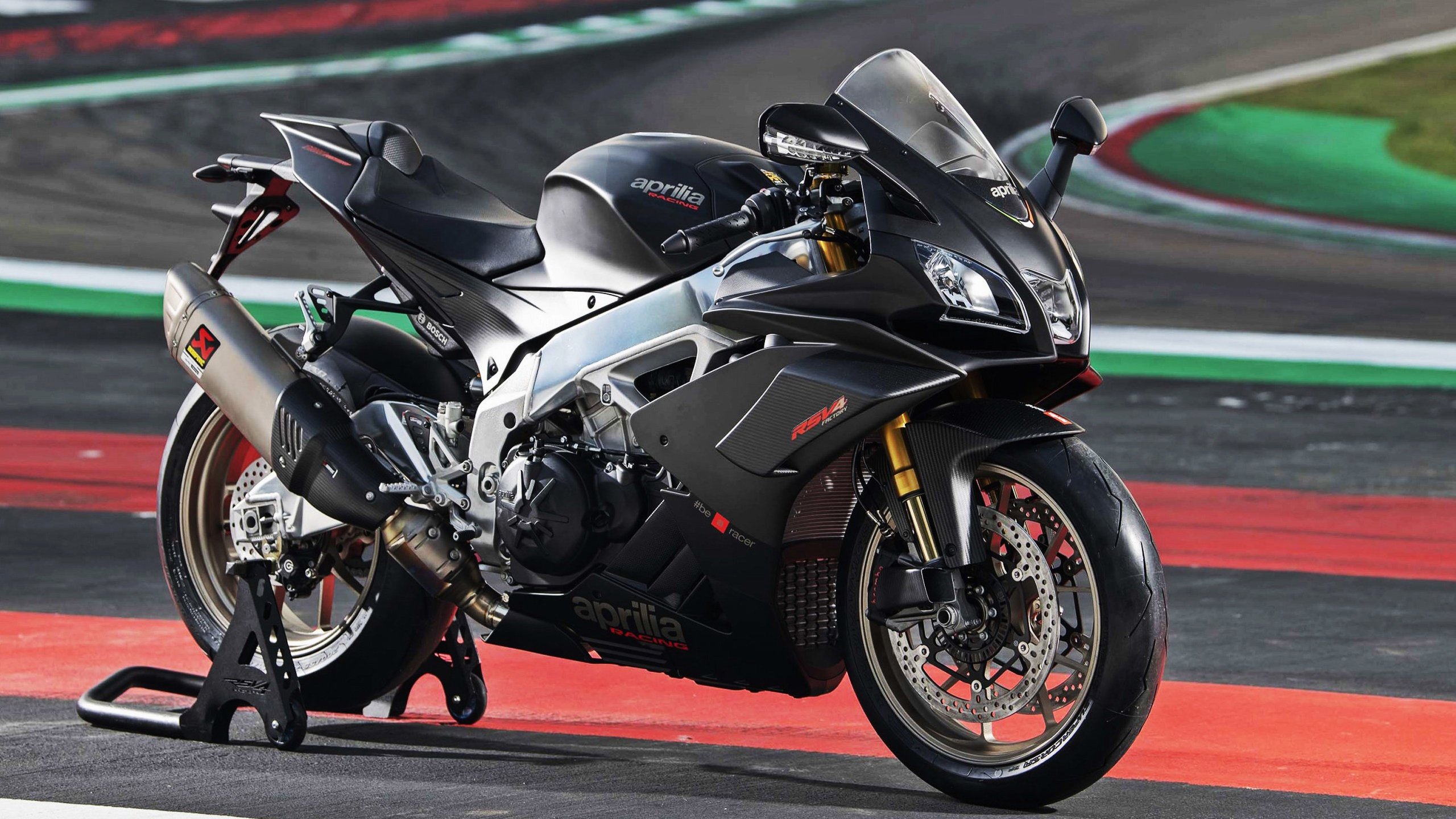 法甲新星崛起:未来领袖光芒耀眼!,法国足球未来之星